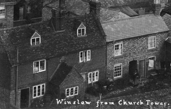 Roofs and gables of 1-5 Vicarage Road